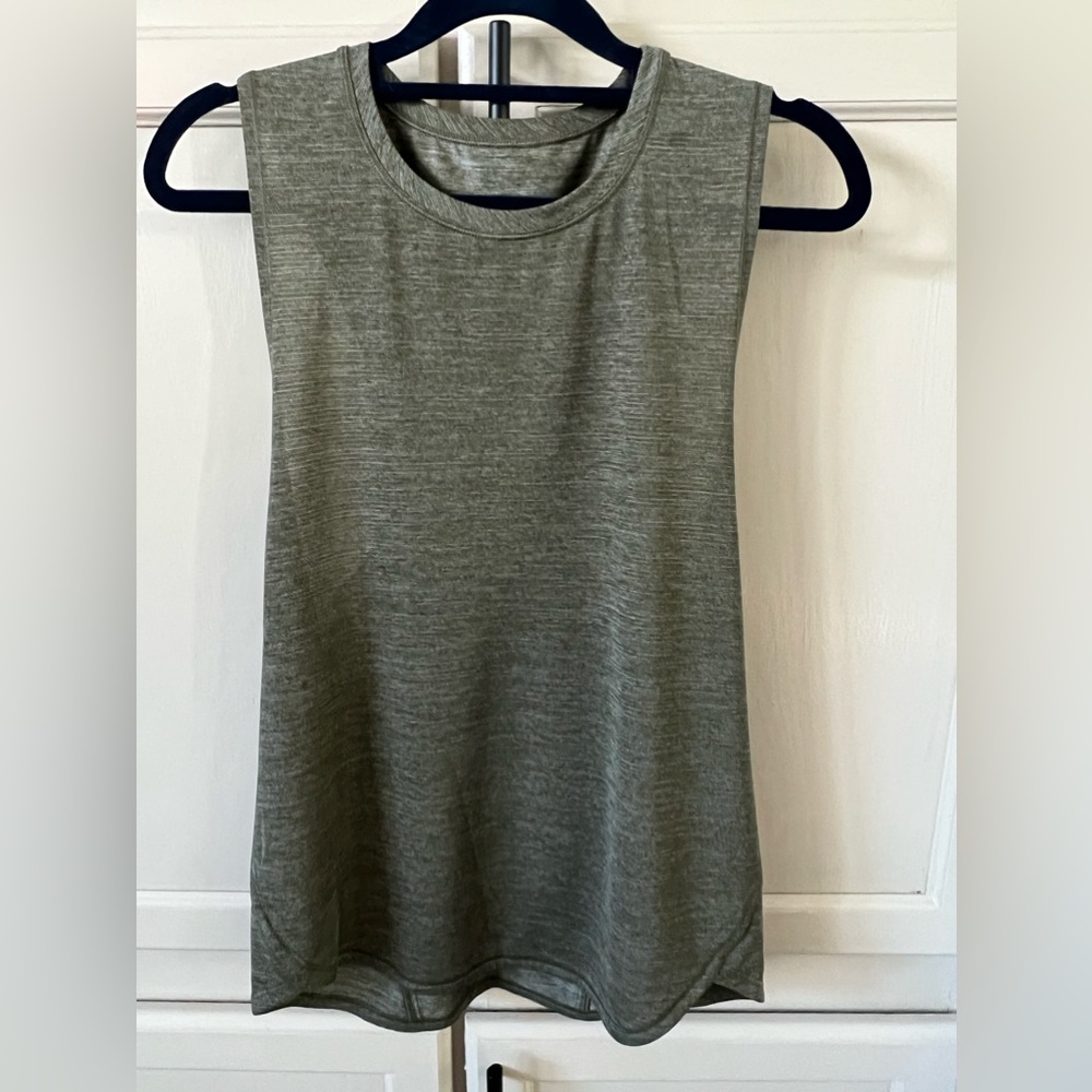 LuLuLemon In A Cinch Heathered Olive Tank